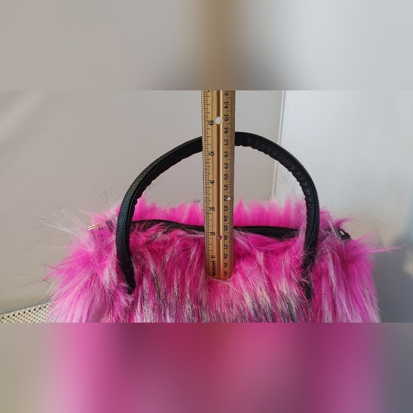 Women's Shoulder Handbags Faux Fur Tote Bag Fluffy Satchel Handbag Pink/Black - Picture 5 of 6